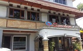 Hotel Sawahan Padang